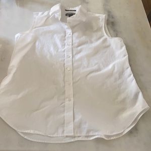 Lands End sleeveless white shirt 6P